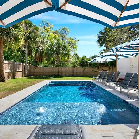 Striped Palm Estate-3